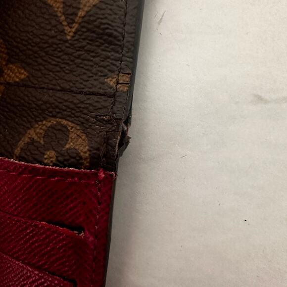 Louis Vuitton Wallet | used, in great condition - Picture 13 of 16